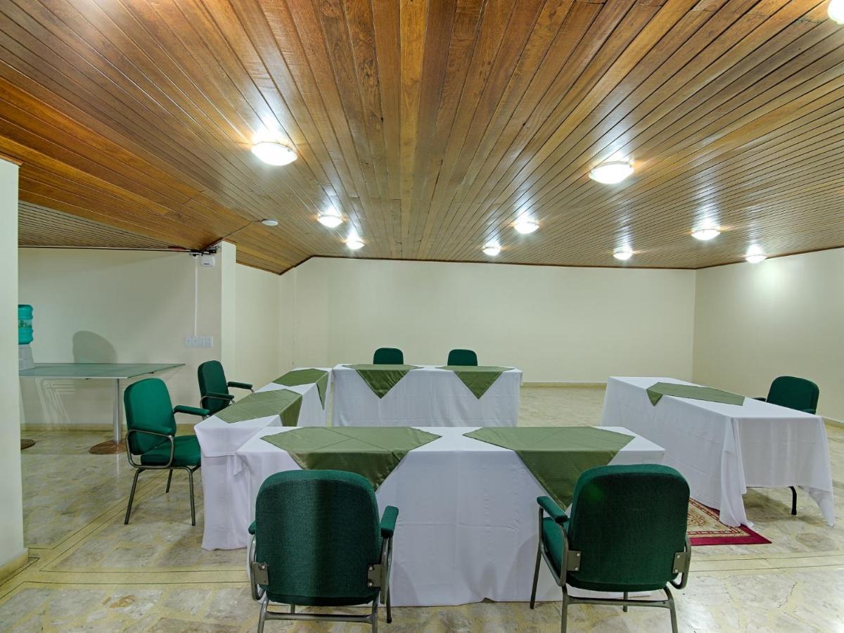 Hotel Golden Park Curitiba By Nacional Inn Exterior photo