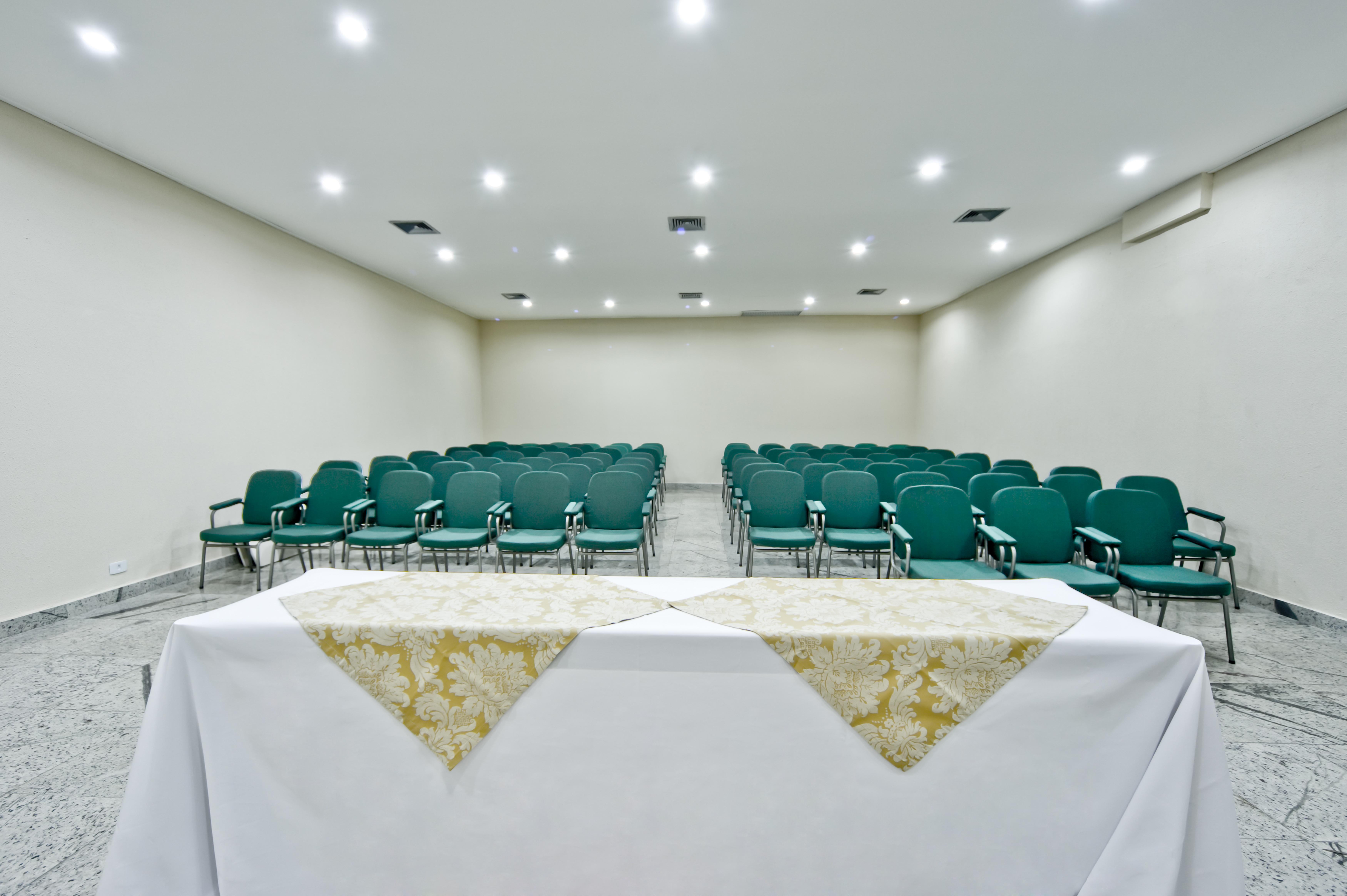 Hotel Golden Park Curitiba By Nacional Inn Exterior photo