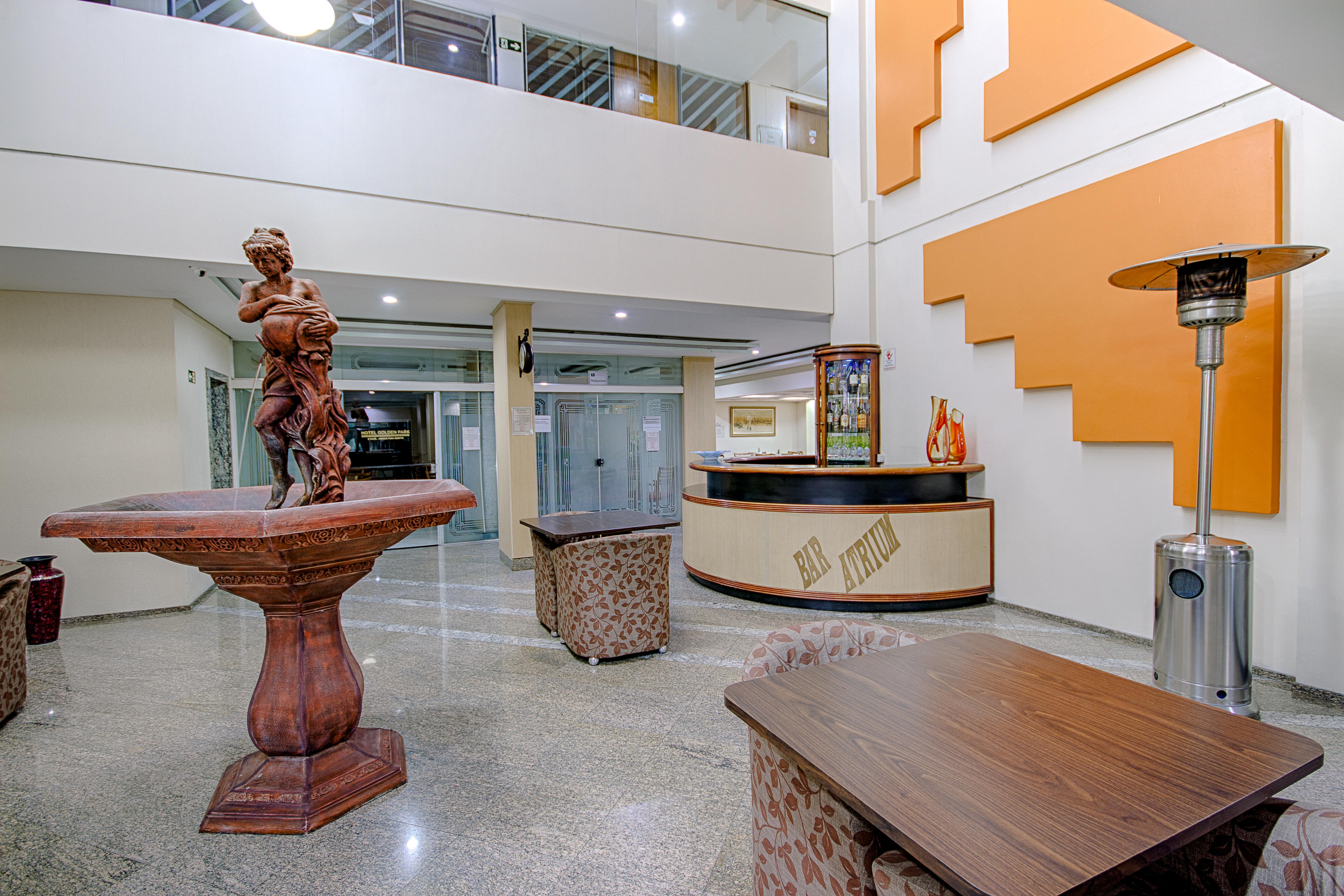 Hotel Golden Park Curitiba By Nacional Inn Exterior photo