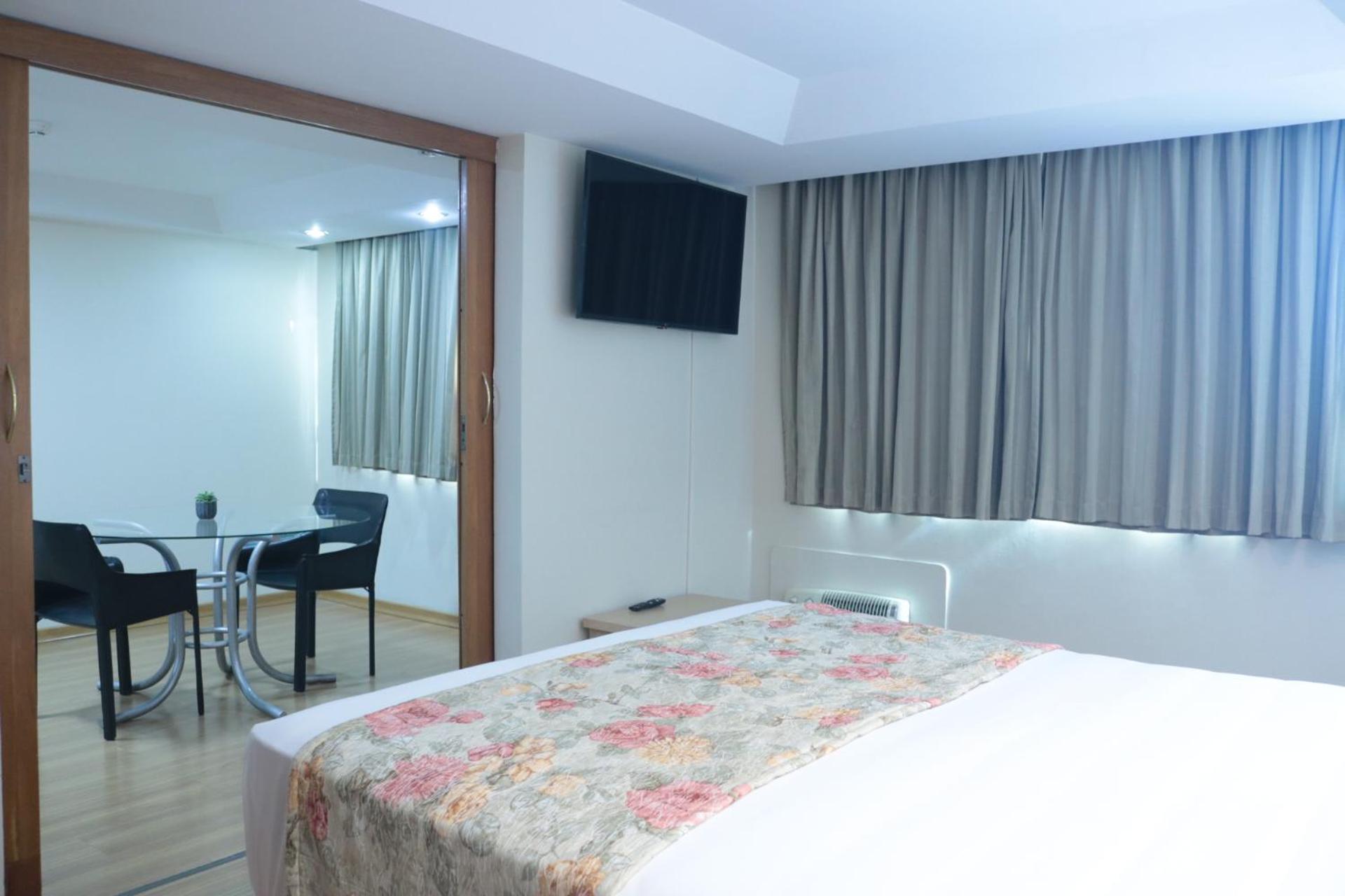 Hotel Golden Park Curitiba By Nacional Inn Exterior photo