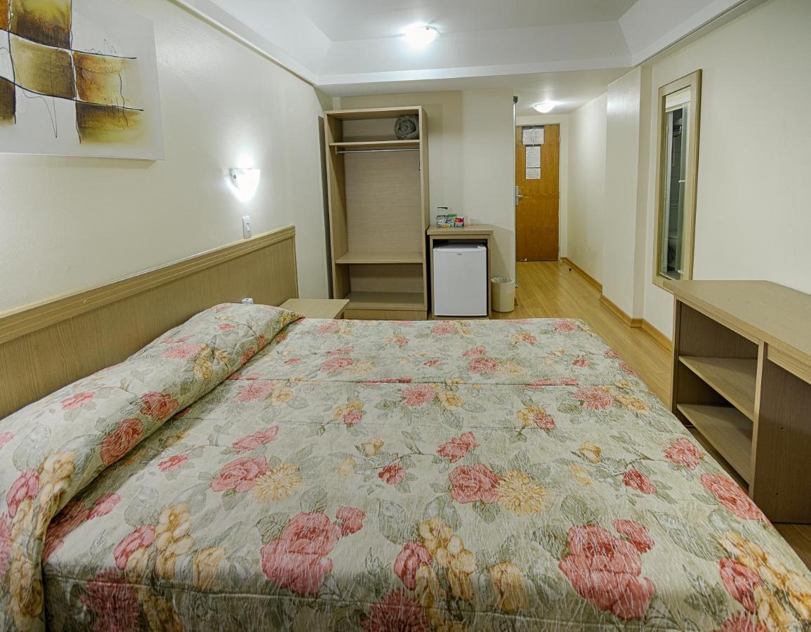 Hotel Golden Park Curitiba By Nacional Inn Exterior photo